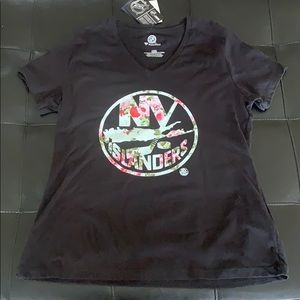 New York Islanders Women’s V-neck floral T…